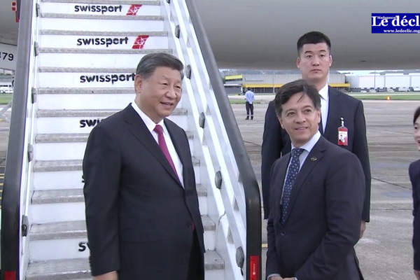 Le président Xi Jinping à son arrivée à Rio dans le cadre du sommet du G20.